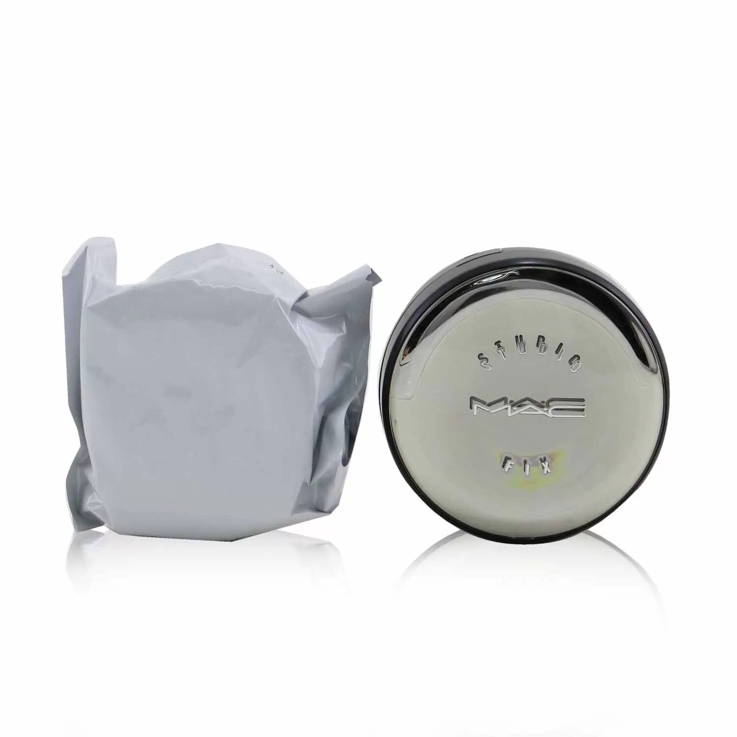 MAC Studio Fix Complete Coverage Cushion Compact SPF 50 (With An Extra Refill) - # NC20 2x12g/0.42oz - Image 19